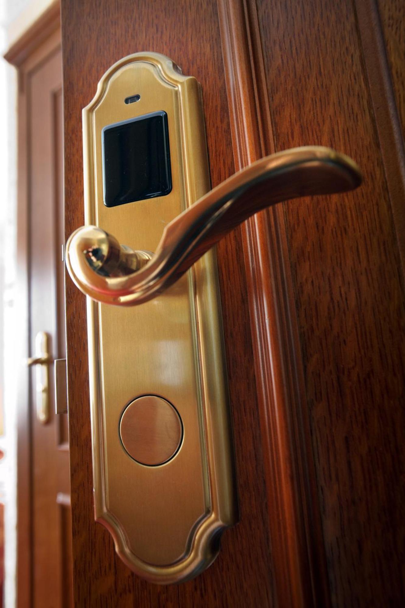 Hotel Korona Sandomierz Bagian luar foto