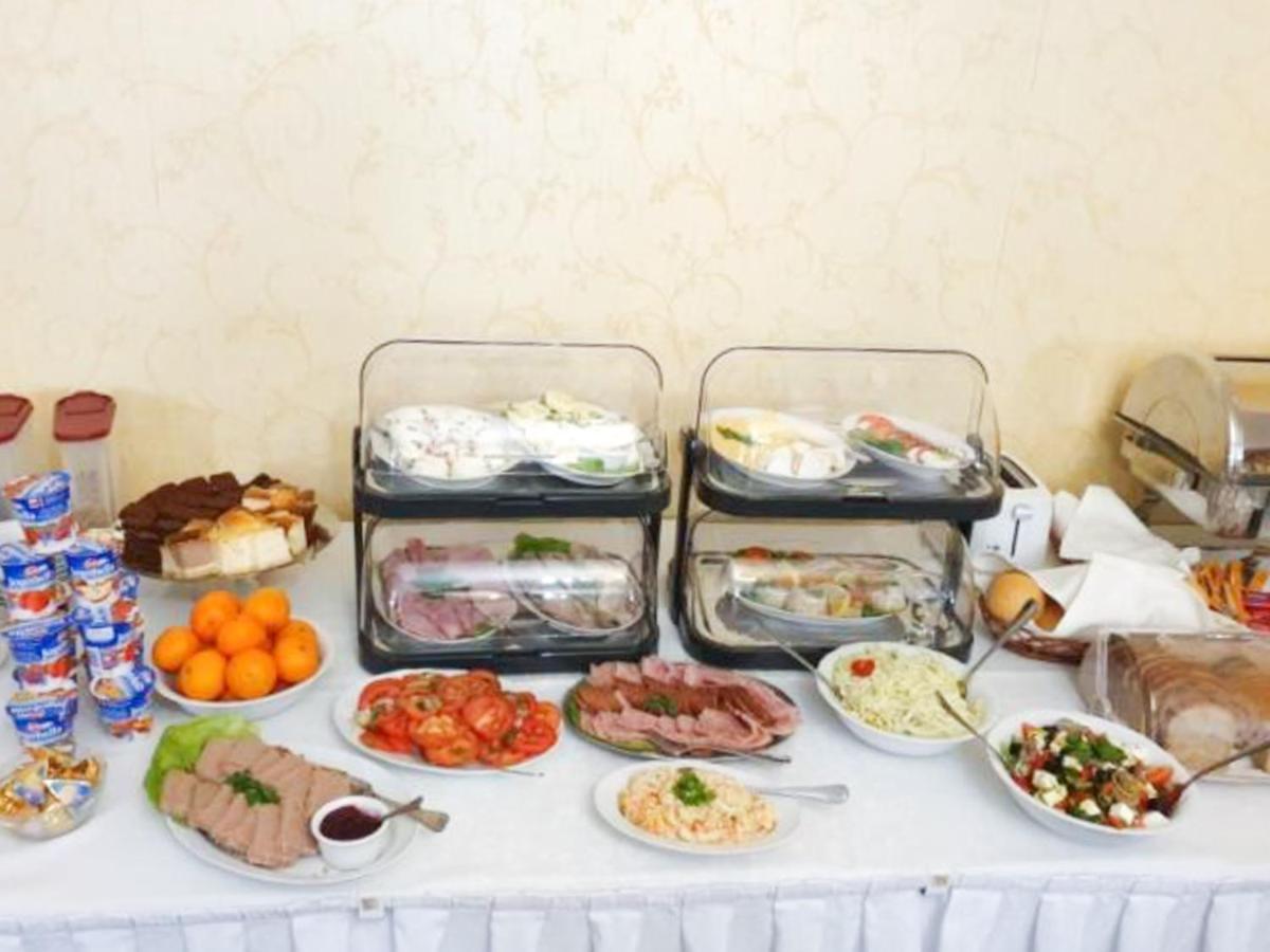 Hotel Korona Sandomierz Bagian luar foto